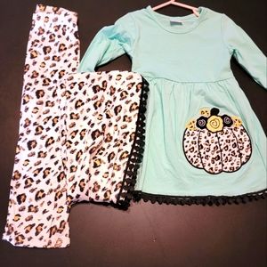 Size small girls 3pc set NWOT